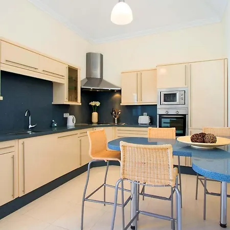 Вилла Puerto Del Carmen Sleeps 6 Wifi *